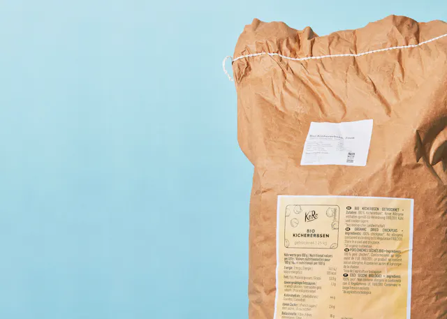 Orient readers to the breadth of the Koro NL assortment at the top of the guide